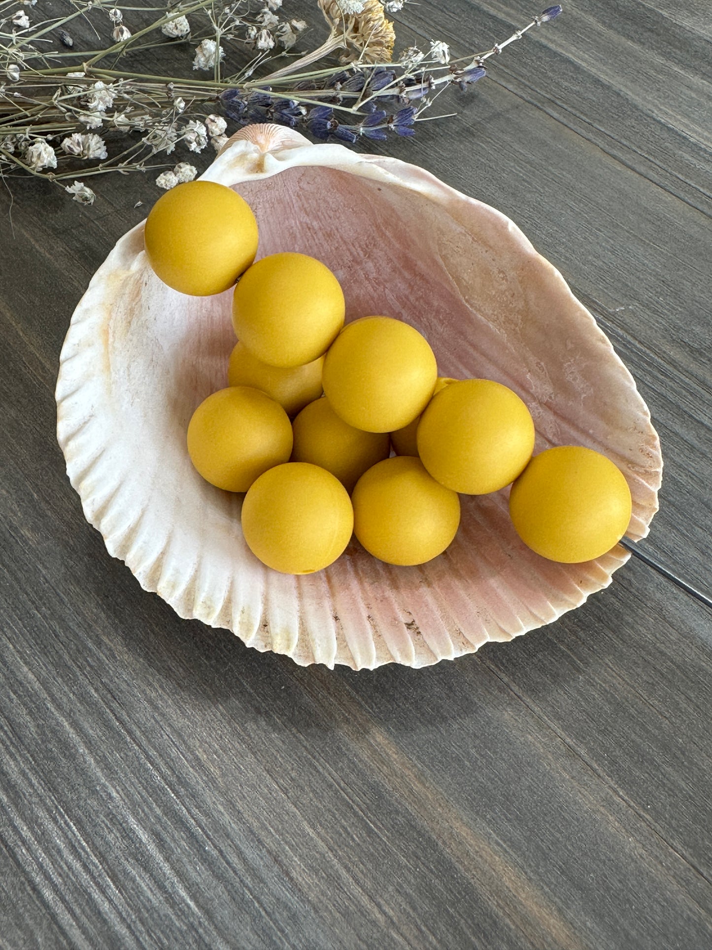 * 15mm Solid Color Beads - Mustard #55