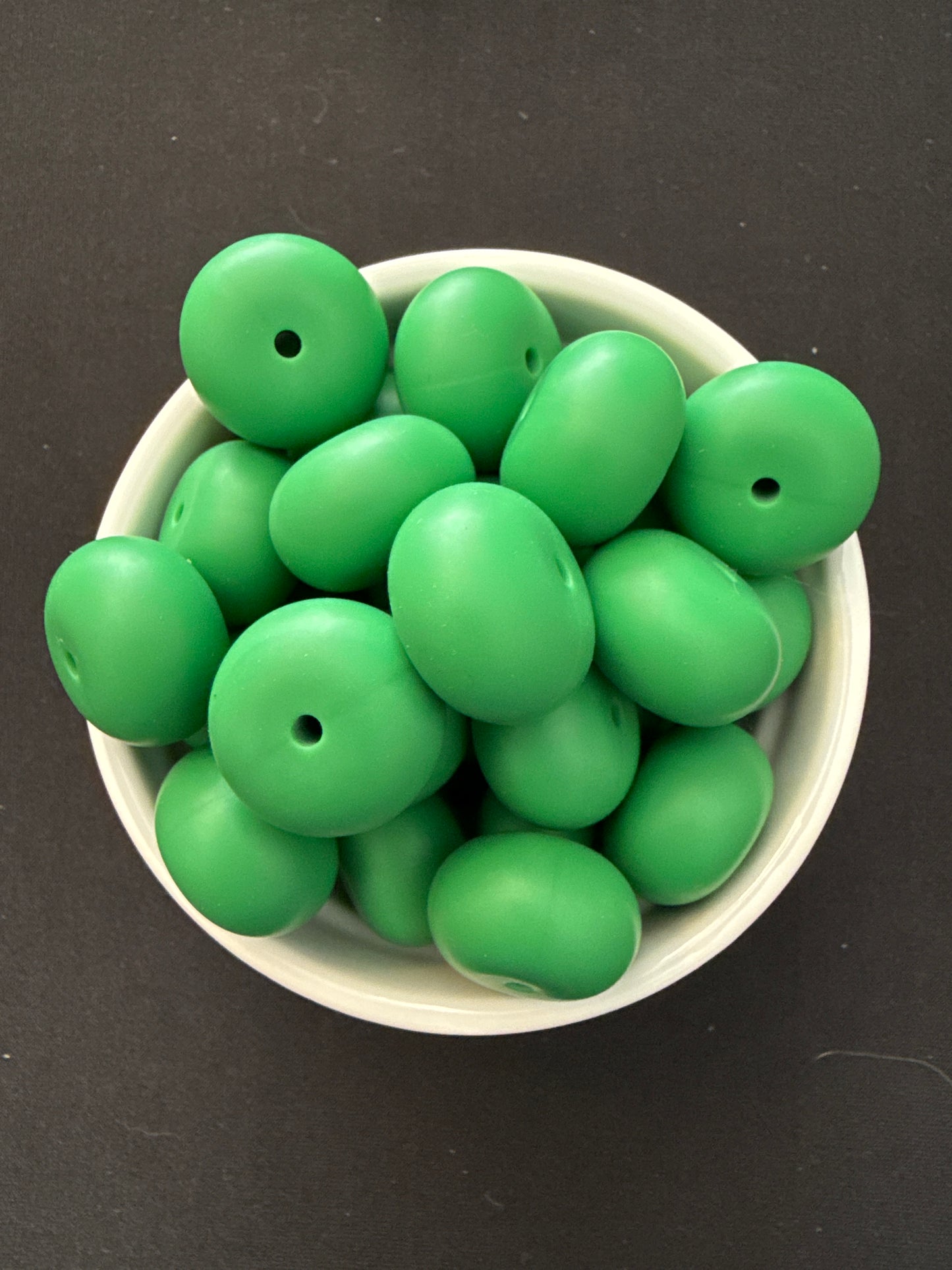 22mm Abacus Solid Color Beads - Christmas Green 100