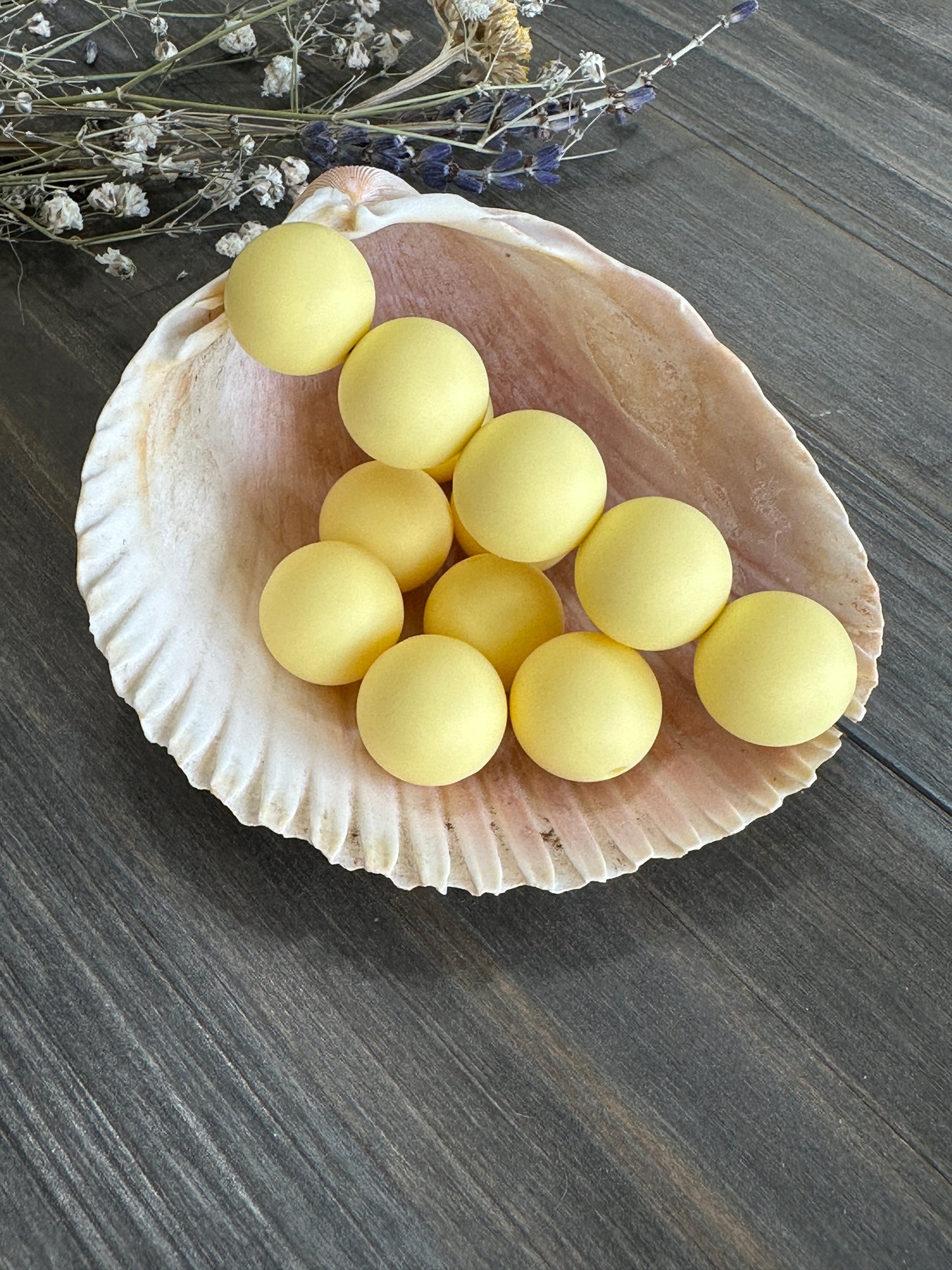 Solid Color Beads - Butter #32