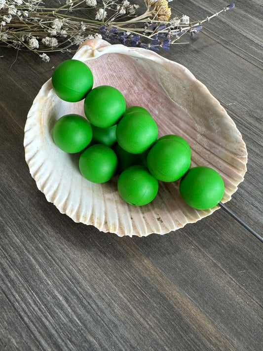 Solid Color Beads - Green #138