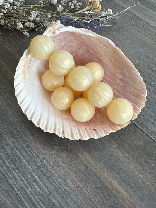 Solid Color Beads - Light Yellow Pearl #142
