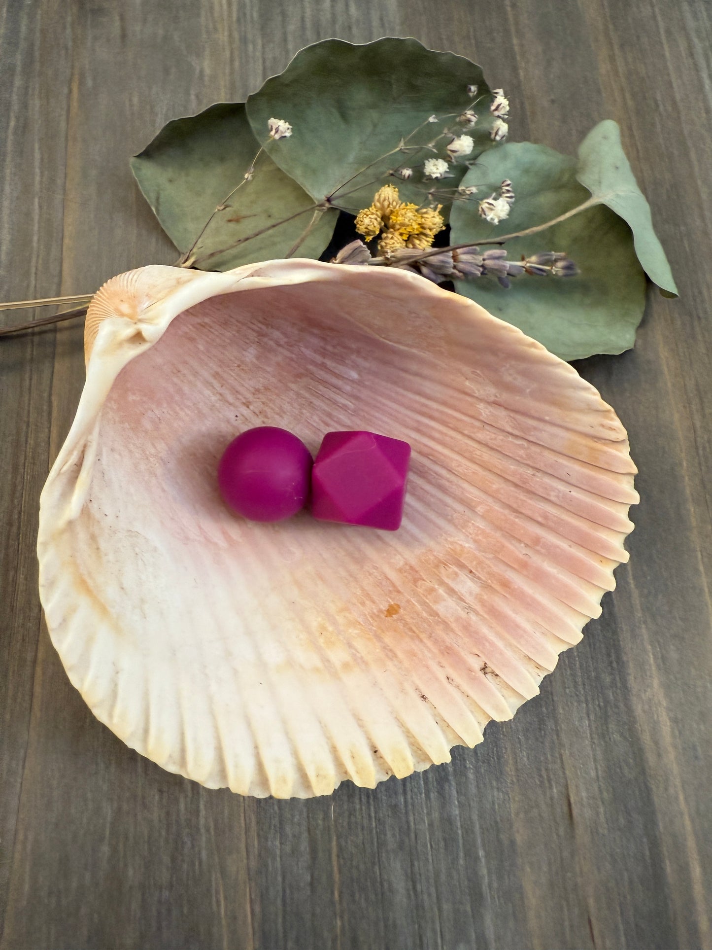 Color Beads - Magenta #9