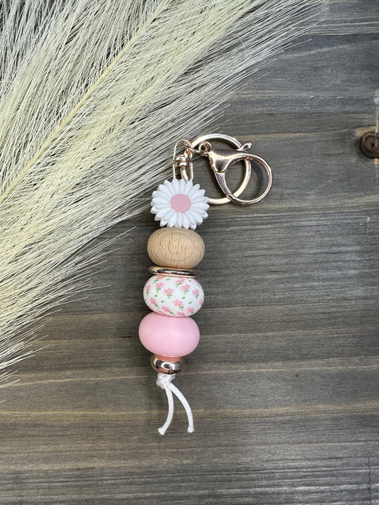 Pink blossom daisy keychain