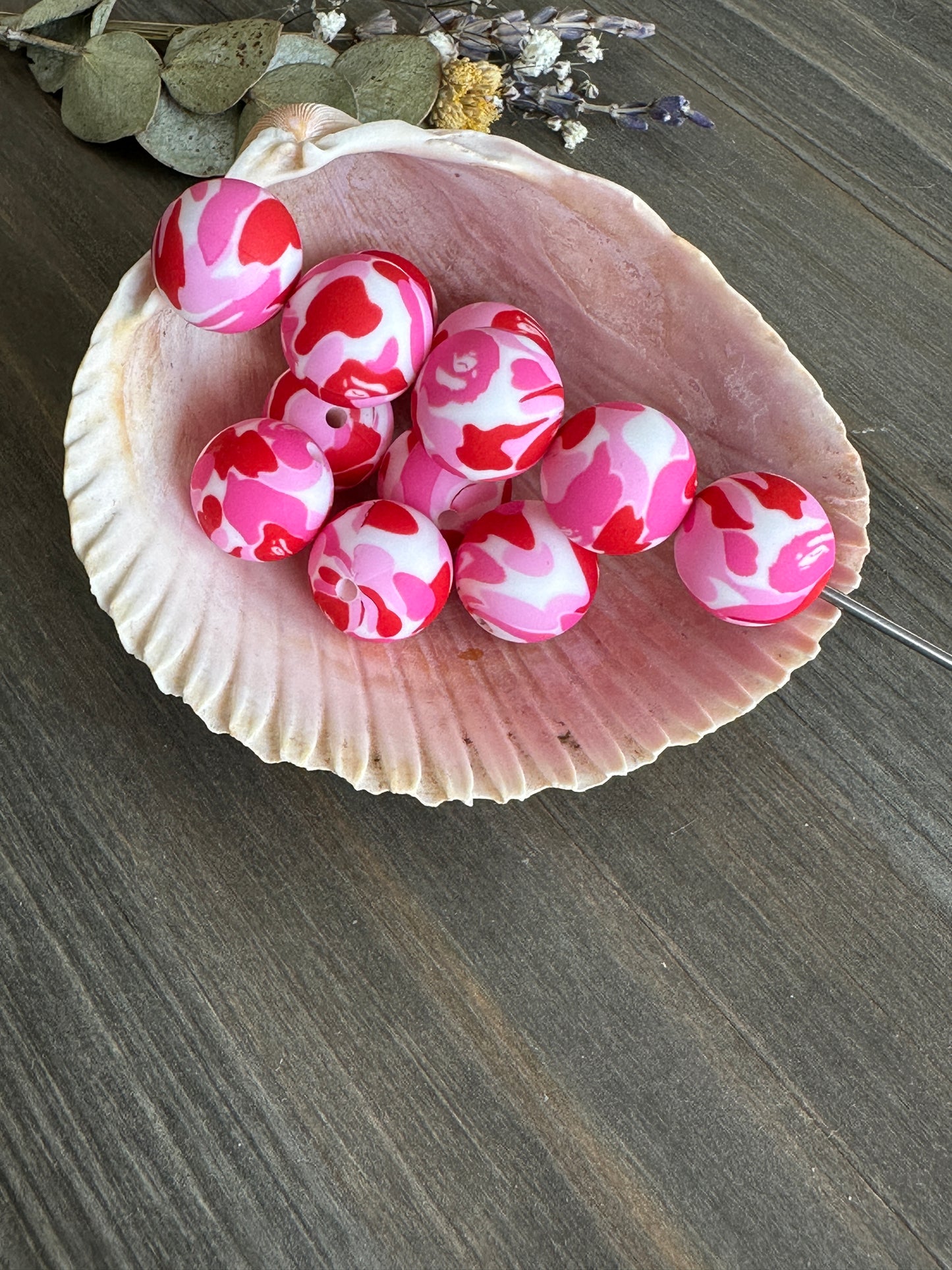 15mm Round Print Design Beads - Pink Camo P13