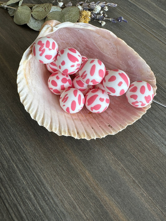 15mm Round Print Design Beads - Strawberry Milk Cow P114